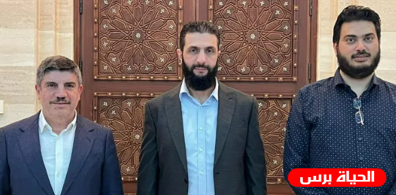 لقاء محمود فتحي والجولاني يثير الجدل